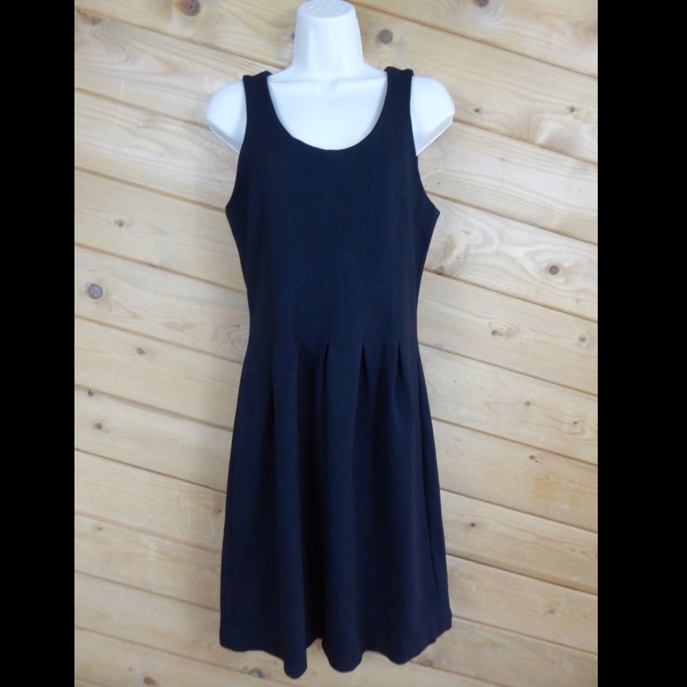 J.Crew Black Sz 6 Pleated Flare Dress Sleeveless